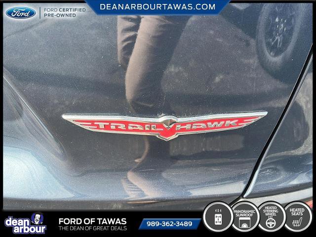 Used 2019 Jeep Cherokee Trailhawk w/ Comfort & Convenience Group AWD/4WD image 26