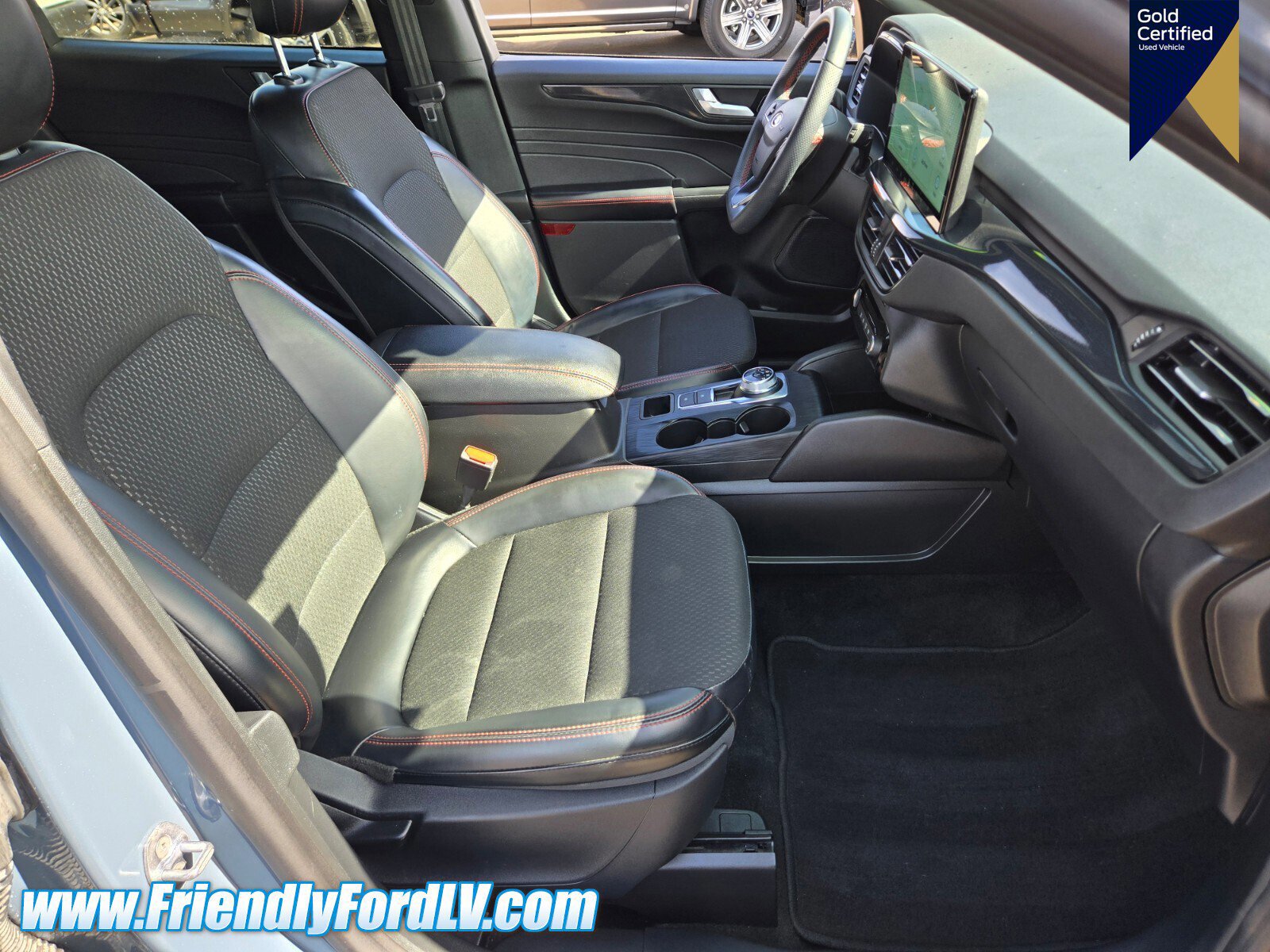 Certified 2025 Ford Escape ST-Line w/ Tech Pack #1 FWD image 14