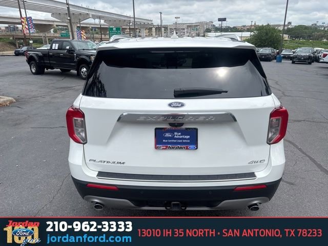 Certified 2023 Ford Explorer Platinum w/ Premium Technology Package AWD/4WD image 5