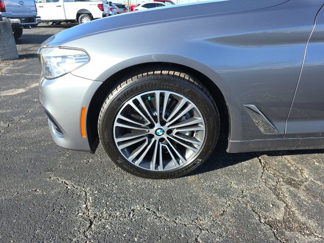 Used 2018 BMW 530i xDrive image 9