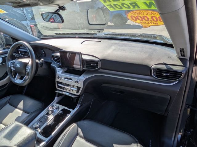 Certified 2023 Ford Explorer XLT w/ Equipment Group 202A AWD/4WD image 25