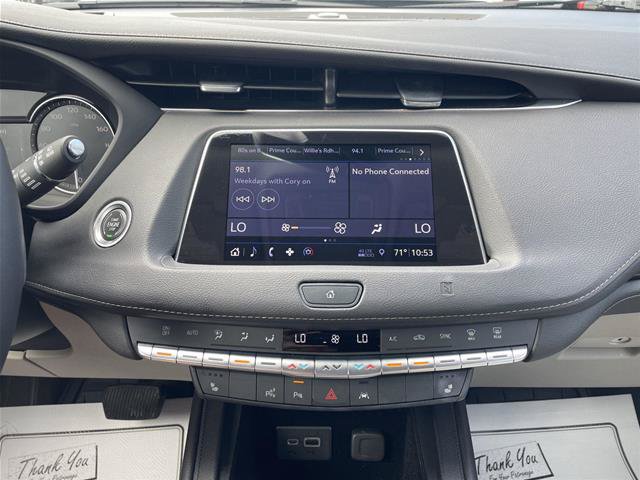 Used 2019 Cadillac XT4 Premium Luxury w/ Enhanced Visibility Package FWD image 24