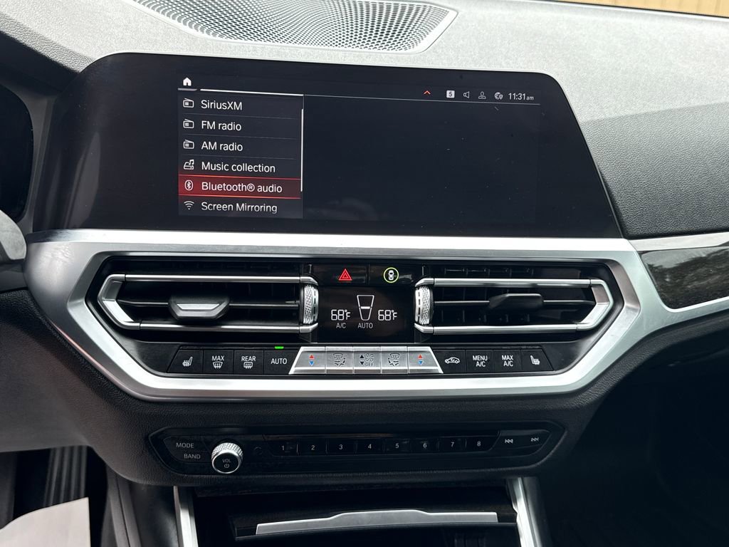 Used 2019 BMW 330i xDrive Sedan w/ Premium Package AWD/4WD image 17