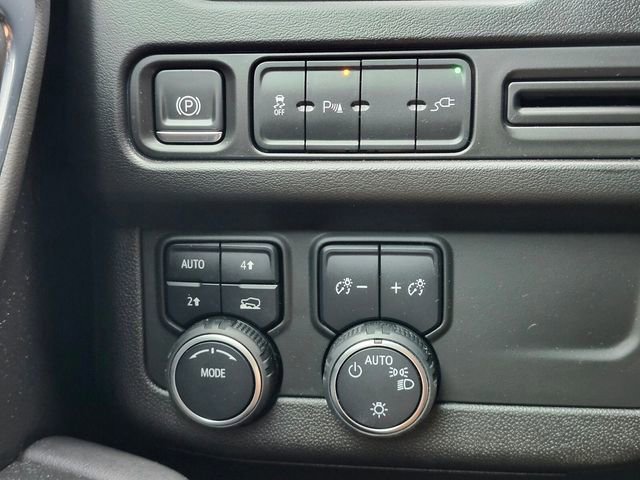 Used 2021 Chevrolet Tahoe LT image 25