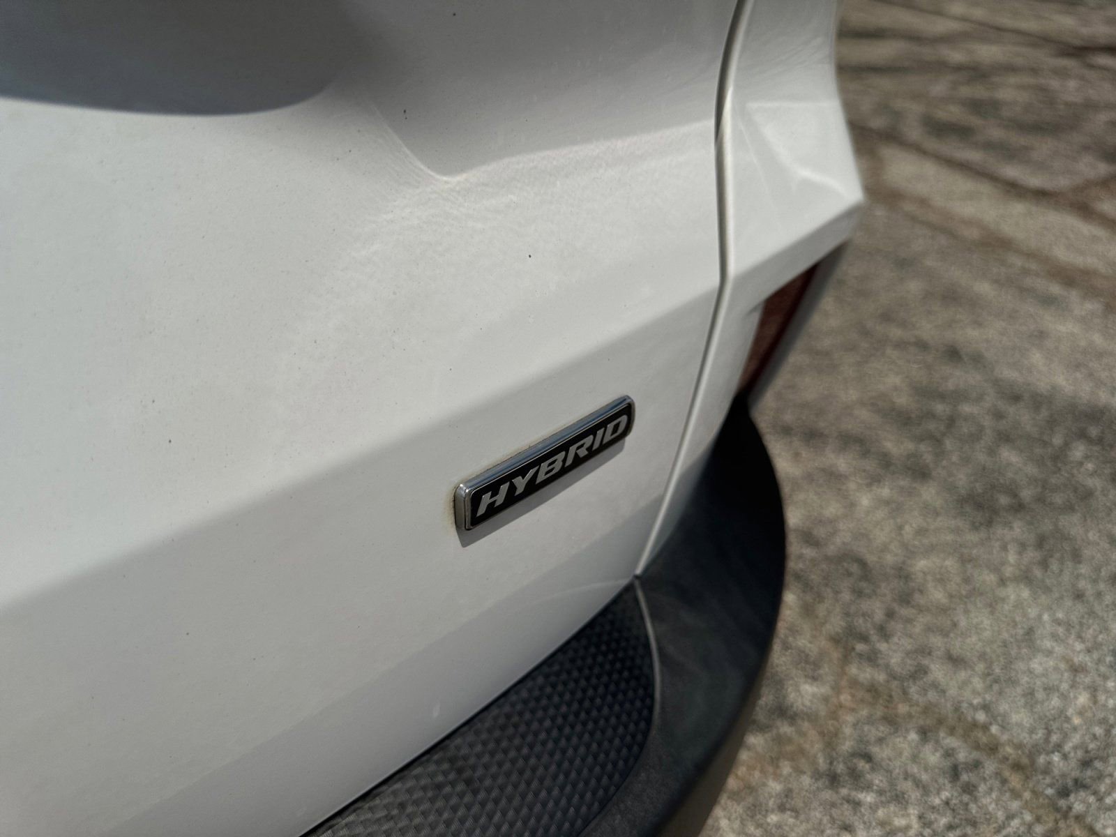 Certified 2020 Ford Escape SE Sport FWD image 30