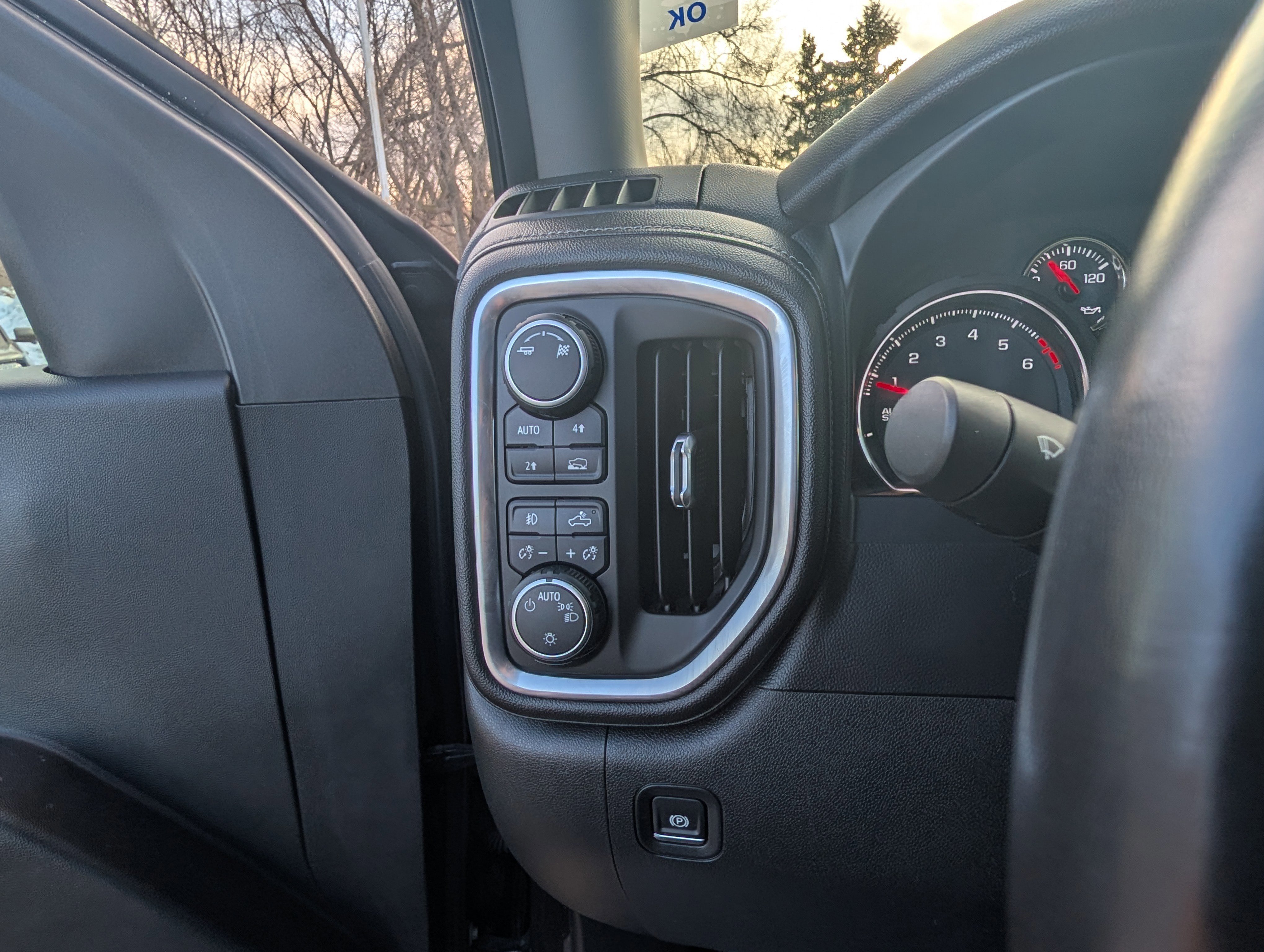 Used 2019 Chevrolet Silverado 1500 RST w/ All-Star Edition image 26