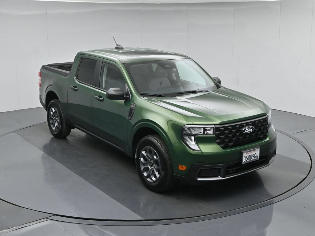 Certified 2025 Ford Maverick XLT FWD image 40