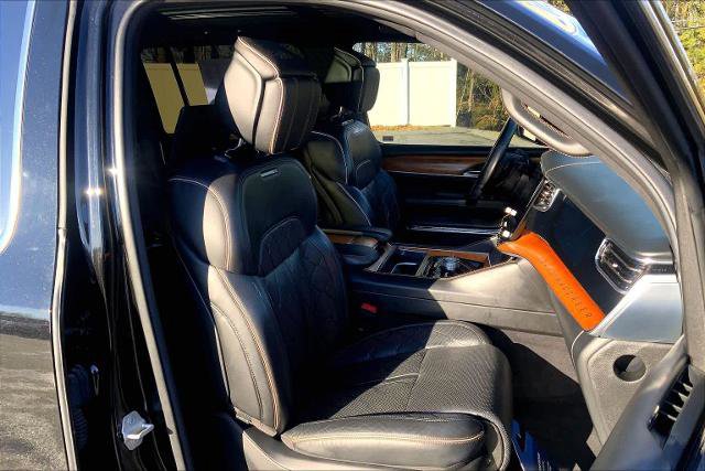 Used 2022 Jeep Grand Wagoneer Series III w/ Rear Seat Video Group 1 image 7