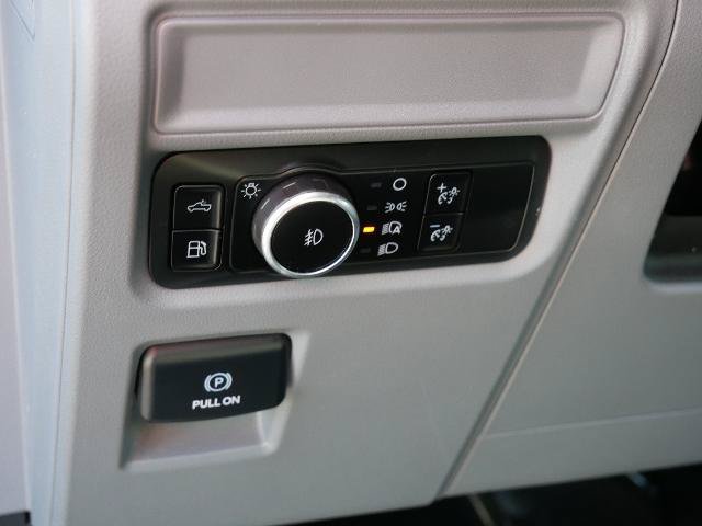 Certified 2024 Ford F150 XLT w/ Mobile Office Package AWD/4WD image 19
