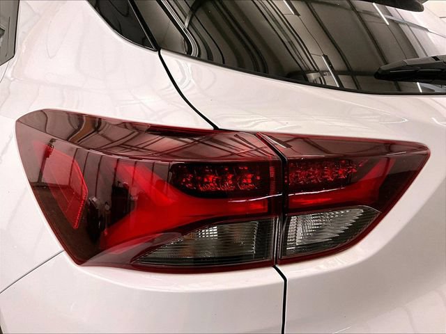 Used 2022 Chevrolet TrailBlazer RS AWD/4WD image 28