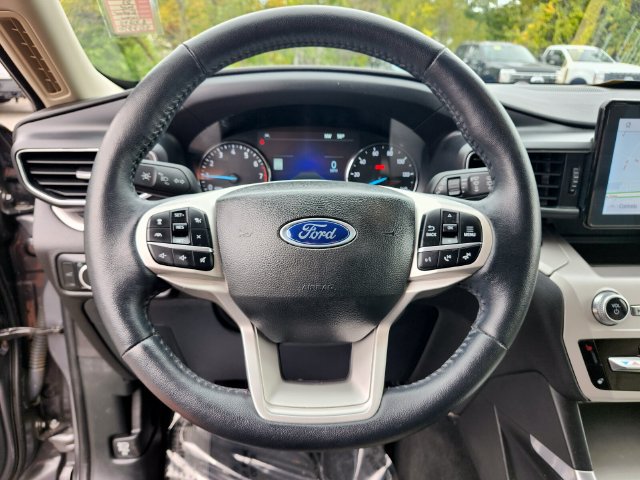 Certified 2023 Ford Explorer XLT w/ Equipment Group 202A AWD/4WD image 29