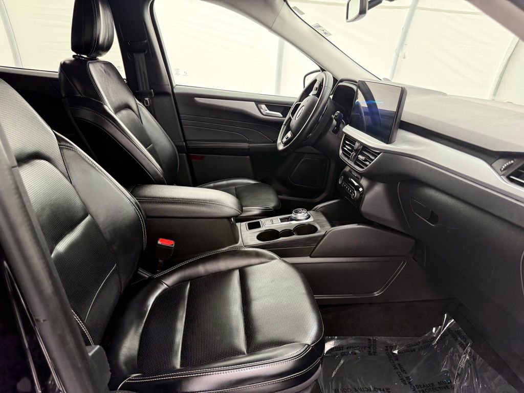 Certified 2024 Ford Escape Platinum image 15