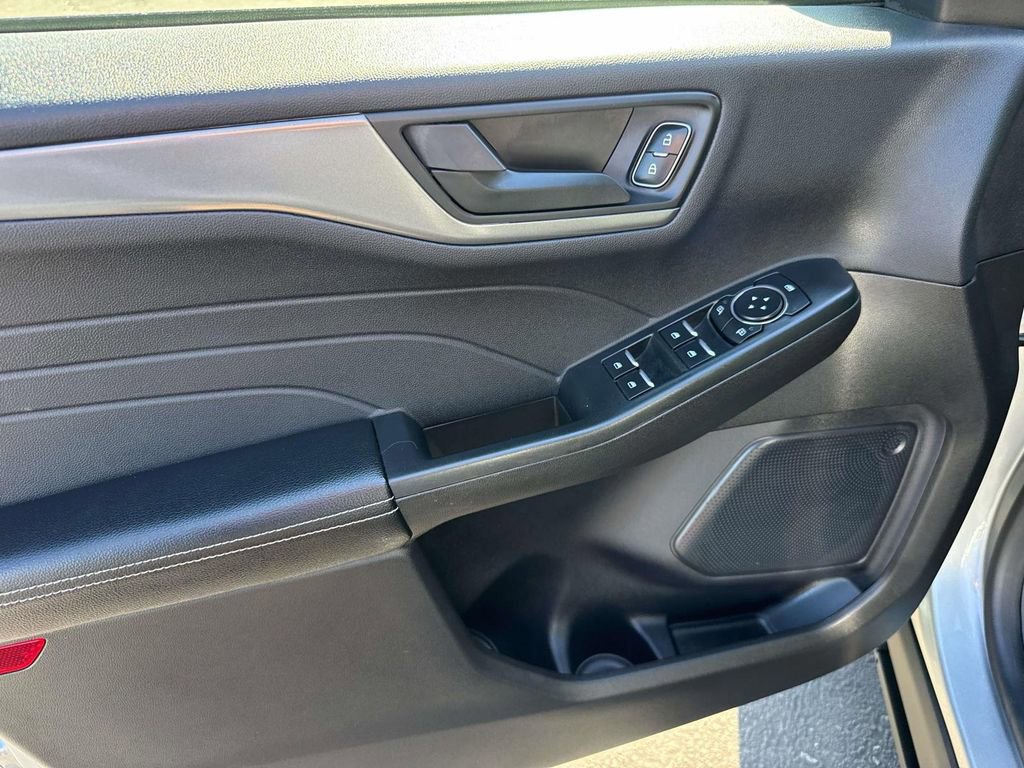Certified 2024 Ford Escape Active image 21