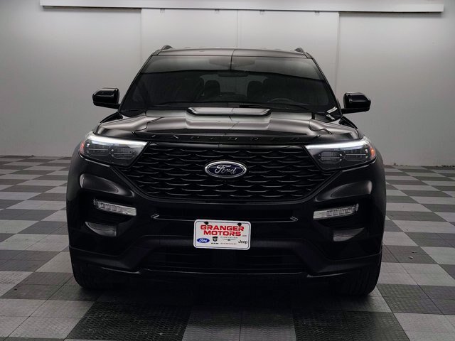 Certified 2022 Ford Explorer ST-Line AWD/4WD image 5