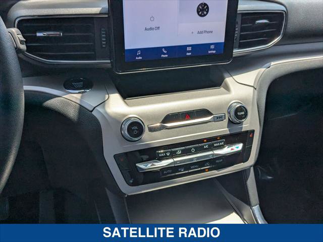Certified 2023 Ford Explorer XLT w/ Equipment Group 202A RWD image 17