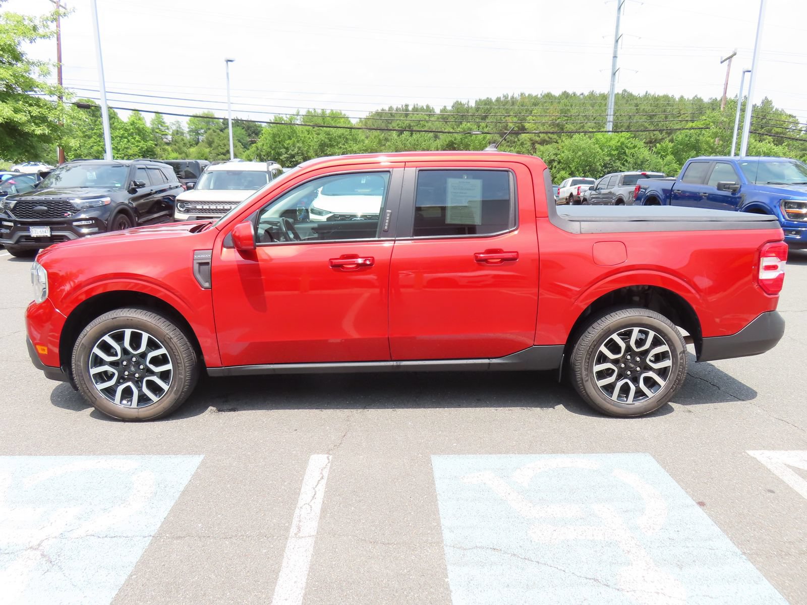 Certified 2023 Ford Maverick Lariat w/ Lariat Luxury Package AWD/4WD image 8