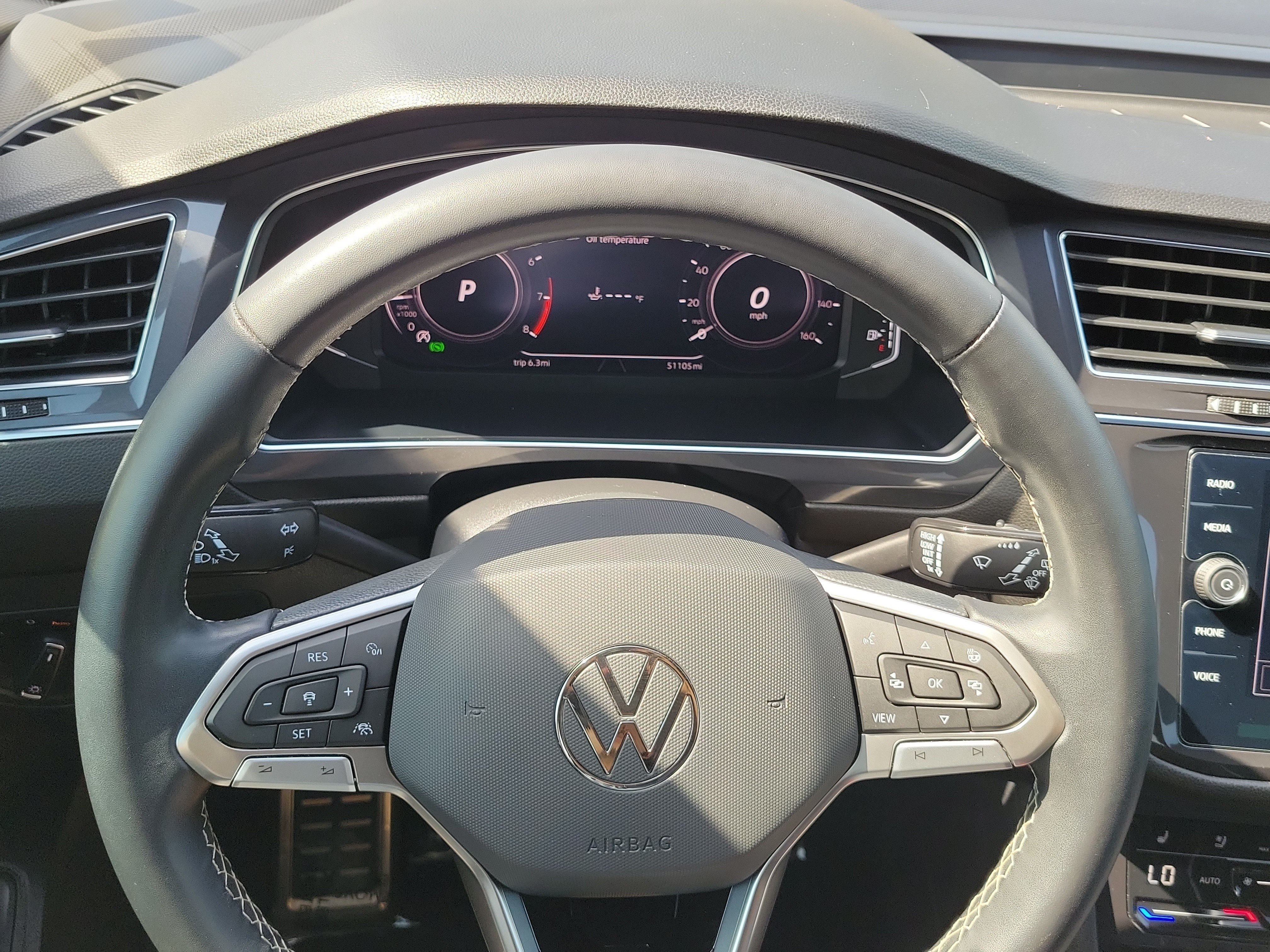 Used 2023 Volkswagen Tiguan SEL R-Line AWD/4WD image 23