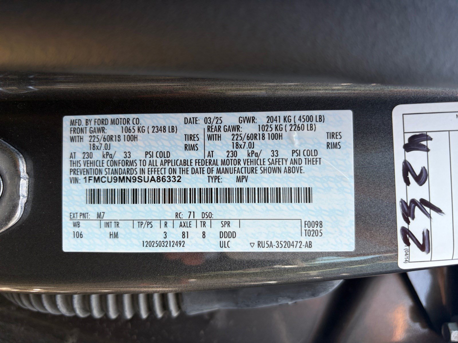 Certified 2025 Ford Escape ST-Line AWD/4WD image 25