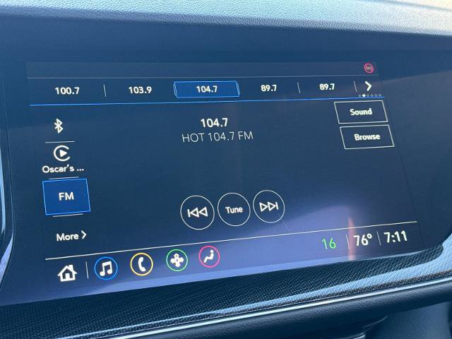 Used 2023 Buick Envision Essence w/ Sport Touring Package FWD image 16