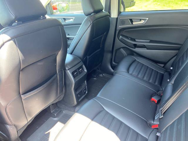 Certified 2023 Ford Edge SEL w/ Convenience Package AWD/4WD image 12