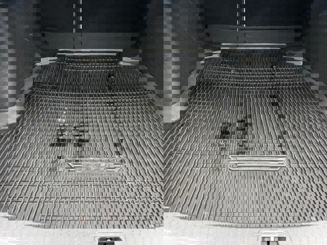 Used 2023 Toyota Corolla LE image 28