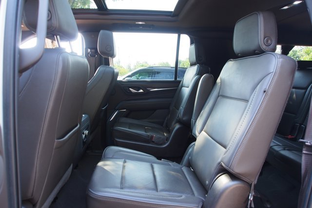 Used 2022 GMC Yukon XL Denali AWD/4WD image 23