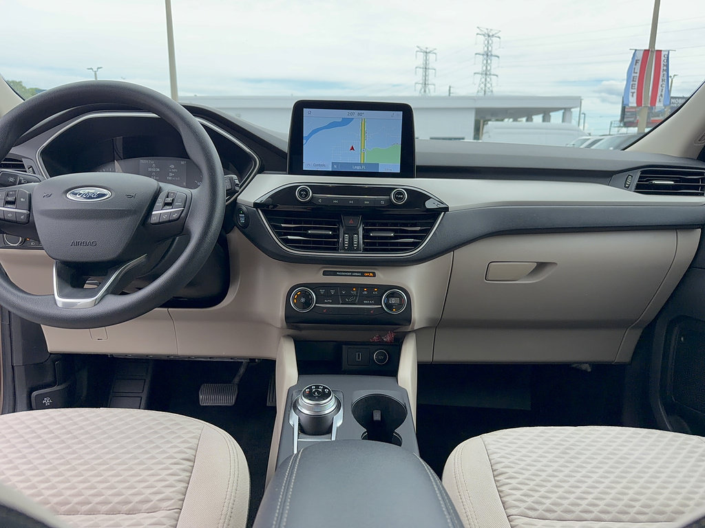 Certified 2020 Ford Escape SE FWD image 31