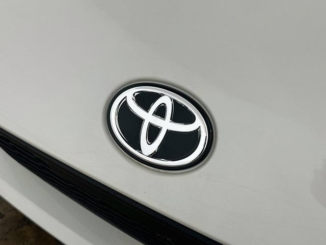 Used 2024 Toyota GR86 Premium RWD image 29