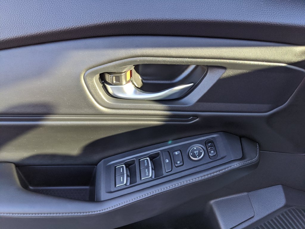 Used 2024 Honda Accord Sport image 13