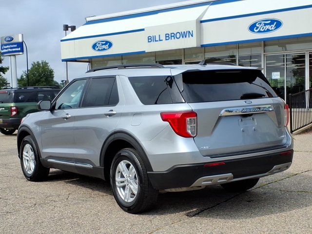 Certified 2024 Ford Explorer XLT w/ Equipment Group 202A AWD/4WD image 2