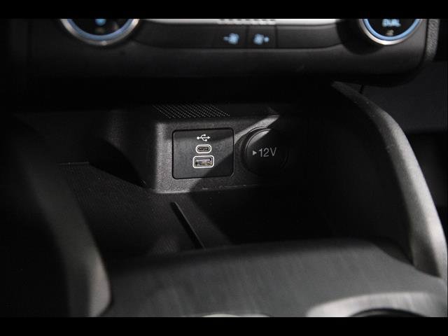 Certified 2025 Ford Escape ST-Line AWD/4WD image 14