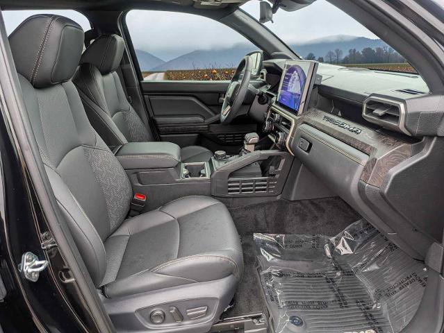 Used 2025 Toyota Tacoma Limited AWD/4WD image 20