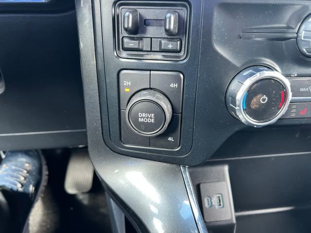 Certified 2022 Ford F150 XLT w/ Equipment Group 302A High image 19