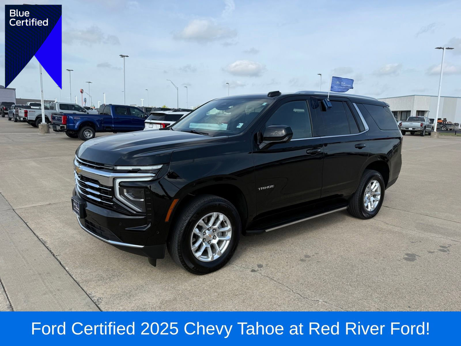 Used 2025 Chevrolet Tahoe LT image 1
