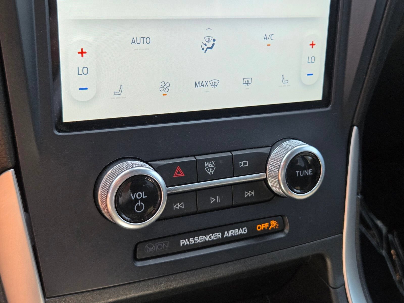 Certified 2023 Ford Edge ST-Line AWD/4WD image 22