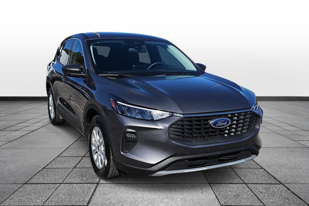 Certified 2023 Ford Escape Active AWD/4WD image 3