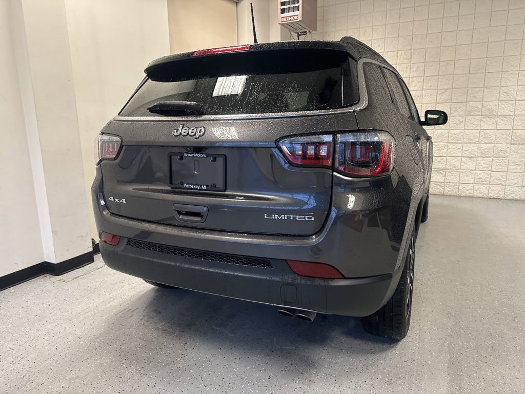 Used 2022 Jeep Compass Limited image 6