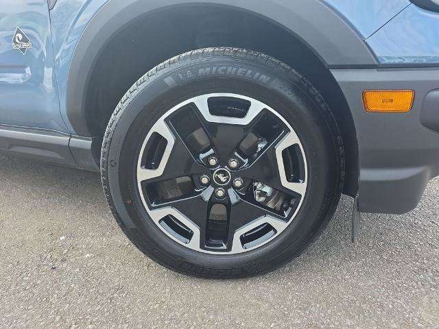 Certified 2024 Ford Bronco Sport Outer Banks w/ Tech Package image 11