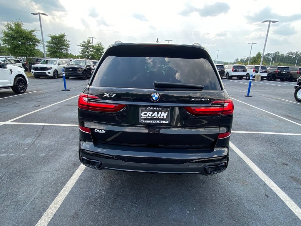 Used 2022 BMW X7 xDrive40i w/ M Sport Package AWD/4WD image 6