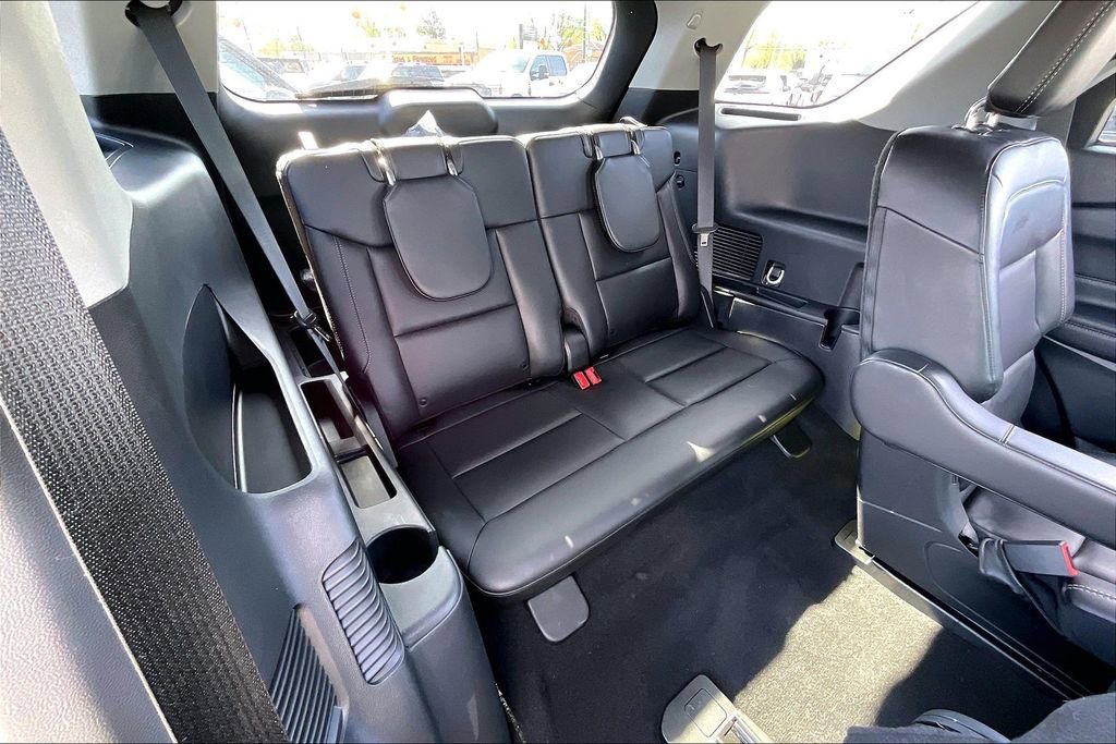 Certified 2023 Ford Explorer XLT w/ Equipment Group 202A image 26