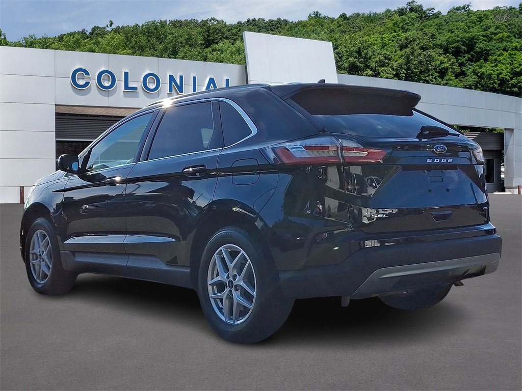 Certified 2022 Ford Edge SEL w/ Convenience Package image 2