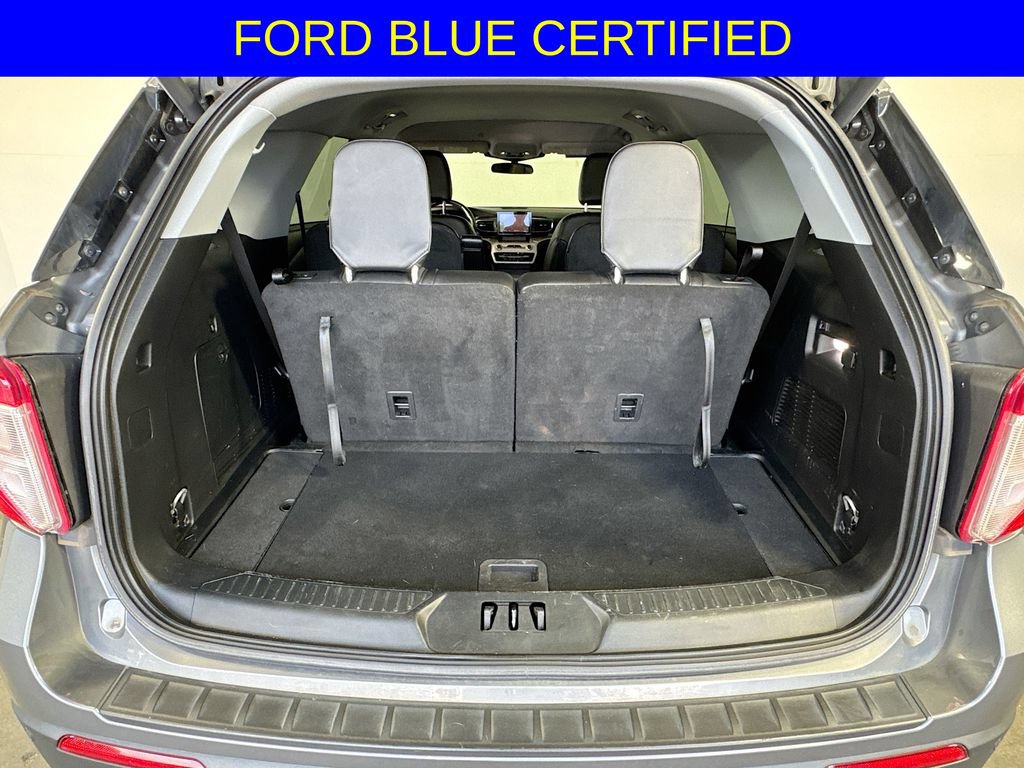 Certified 2023 Ford Explorer XLT w/ Equipment Group 202A RWD image 29