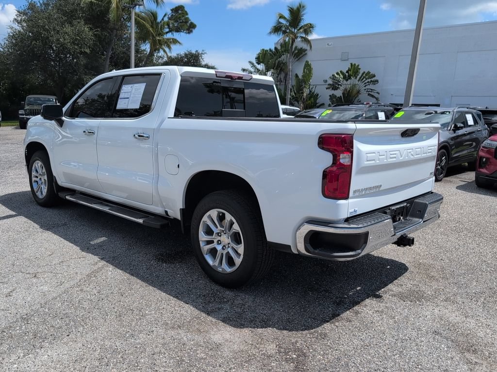 Used 2023 Chevrolet Silverado 1500 LTZ w/ Technology Package RWD image 6