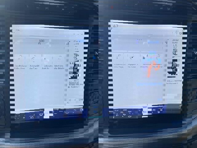 Certified 2022 Ford F150 Platinum w/ Equipment Group 701A High image 30