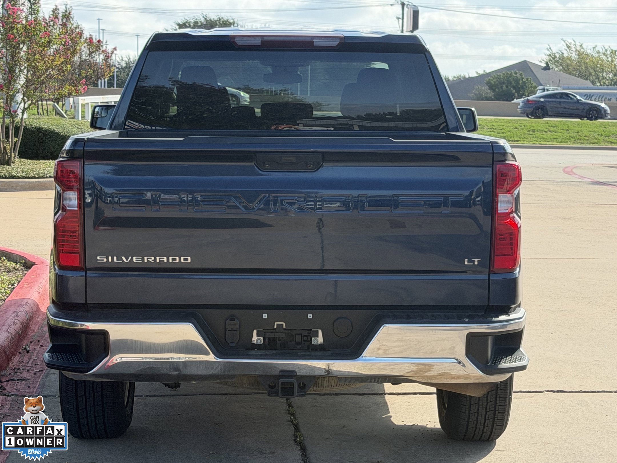 Used 2023 Chevrolet Silverado 1500 LT AWD/4WD image 6