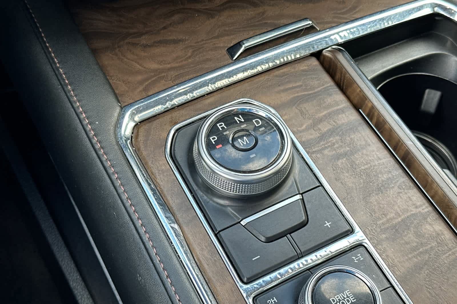 Certified 2020 Ford Expedition Platinum image 23