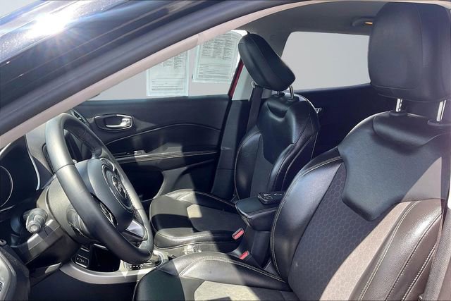 Used 2018 Jeep Compass Latitude w/ Popular Equipment Group FWD image 23