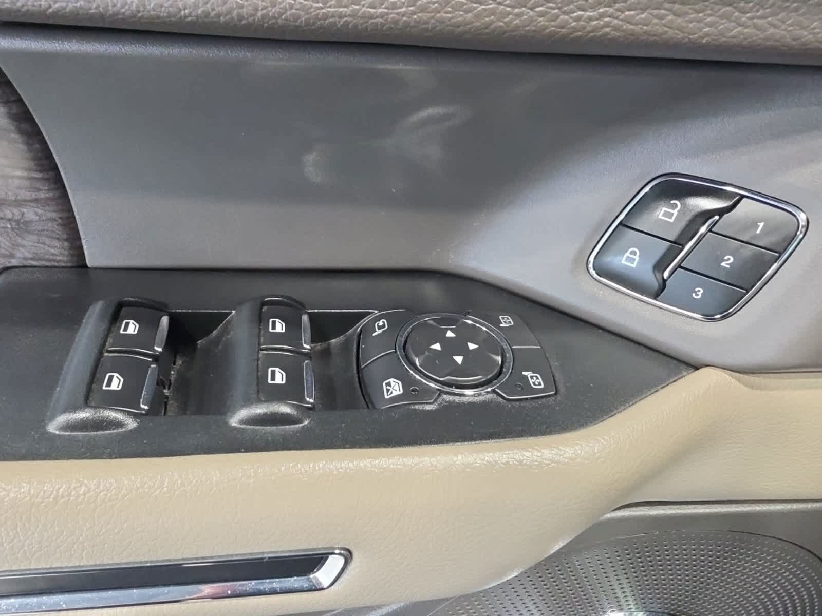 Certified 2019 Ford Expedition Limited w/ Equipment Group 301A AWD/4WD image 23