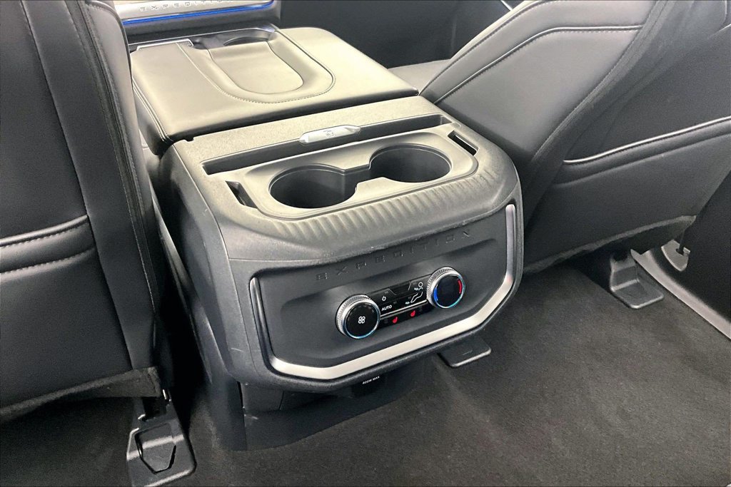 Certified 2025 Ford Expedition Max Platinum AWD/4WD image 34