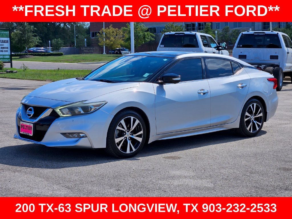 Used 2017 Nissan Maxima Platinum FWD image 3